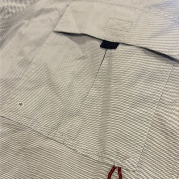 Eddie Bauer guide Men's Light Blue Shirt - Picture 5 of 7